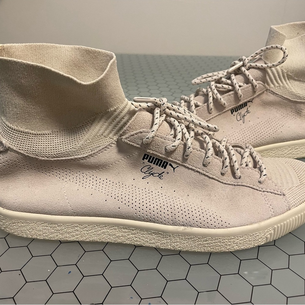 Puma Clyde Black Rainbow Colab Light Beige Suede knit High-Tops